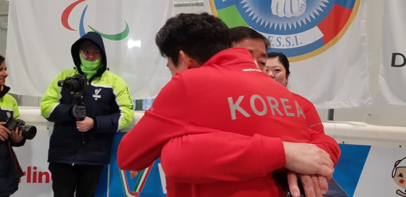 2019 동계 데플림픽 컬링 국가대표 여자팀 동메달 획득 (2).jpg