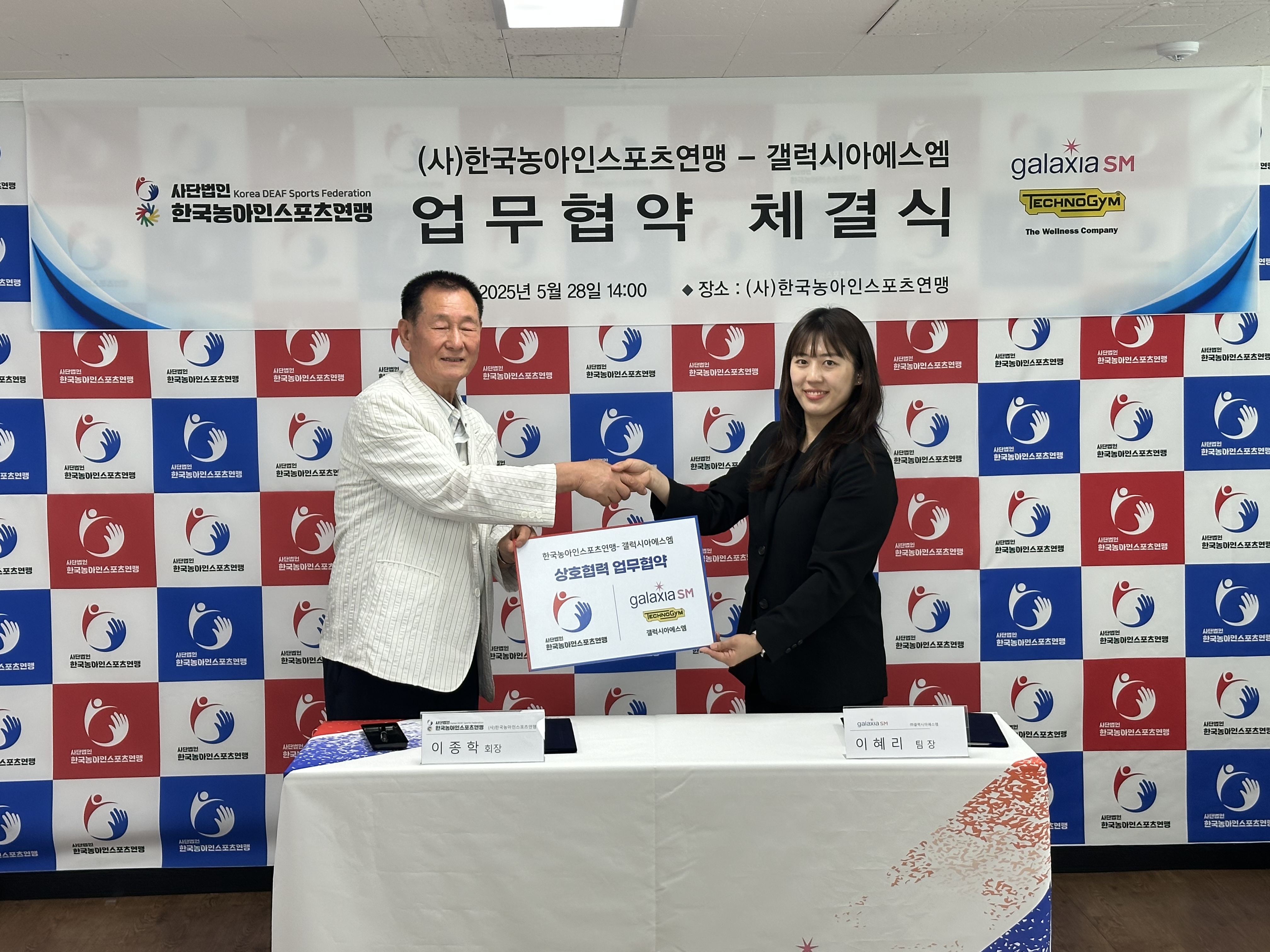 앨범이미지